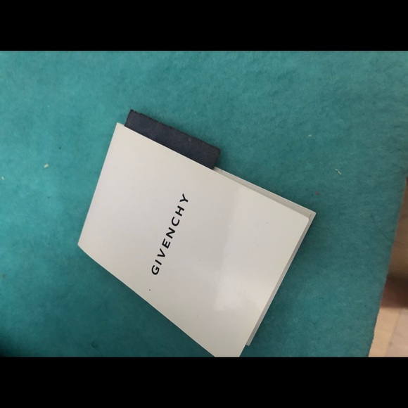 No longer available ‼️ Medium Givenchy Antigona - Picture 9 of 10